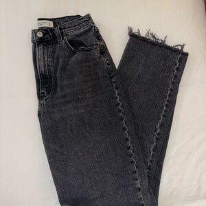 Abercrombie & Fitch Black Cropped Jeans